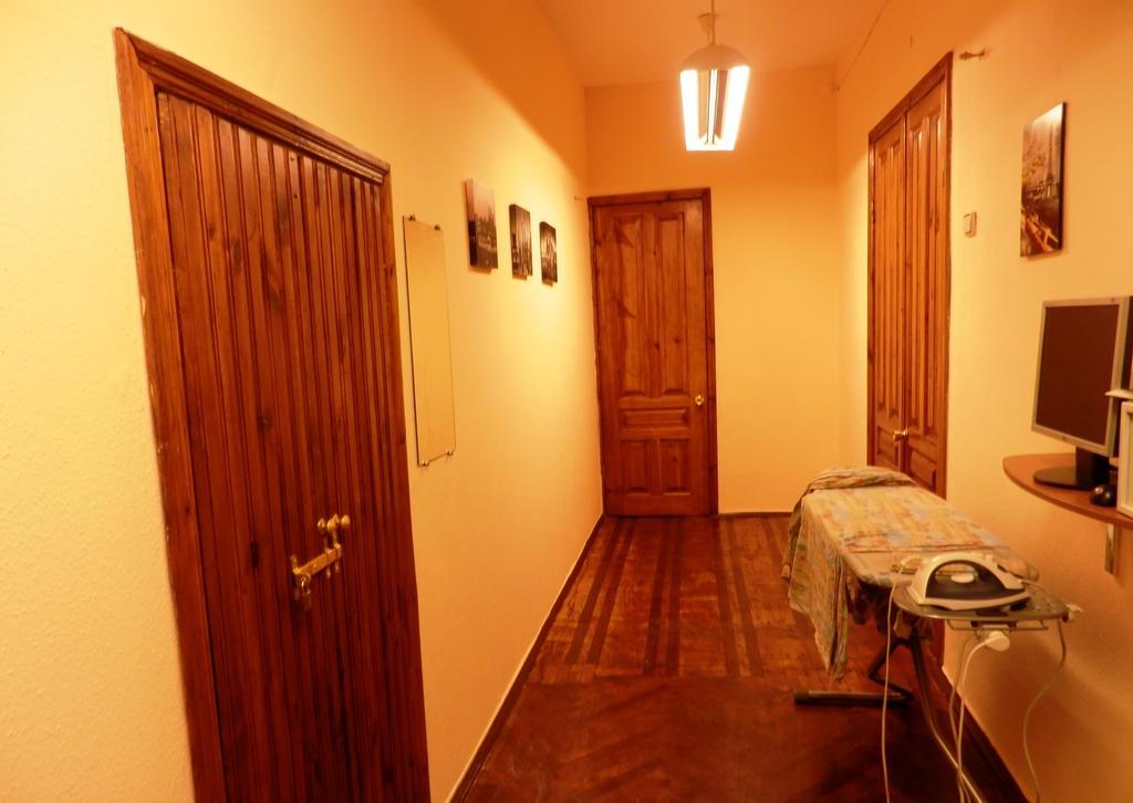 Yourhostel Kiev Dış mekan fotoğraf